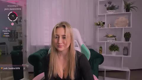 Lily online show from 11.13.25