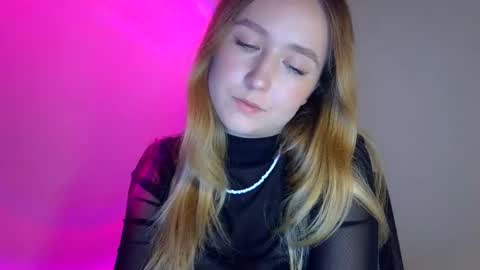 Lulu Baby18 online show from 10.03.25