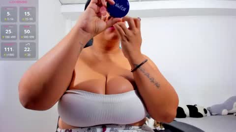 Snapshot of lulu_f1 chatting on 06.17.26 ferrer online show from 06.17.26