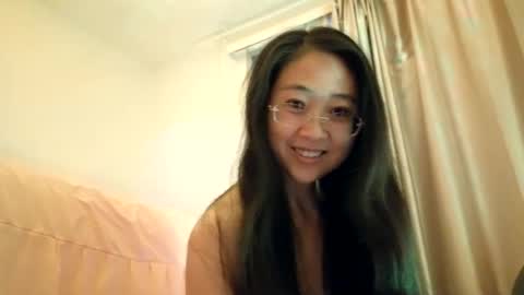 lulu laura online show from 08.10.26