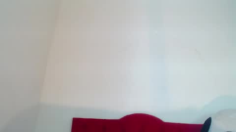 Snapshot of luluu_08 chatting on 02.28.25 LULU online show from 02.28.25