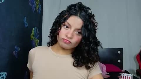 luluupeach69 online show from 07.05.26