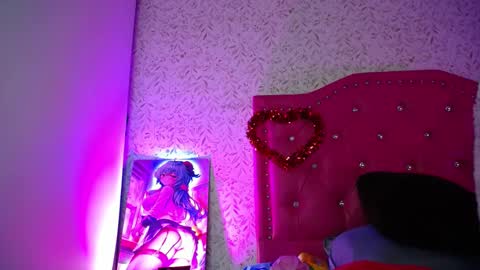 Snapshot of luly_blue chatting on 09.16.25 Luly online show from 09.16.25