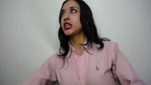 Snapshot of luly_blue chatting on 10.09.25 Luly online show from 10.09.25