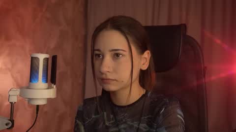 Amelia online show from 09.20.25