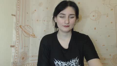 Snapshot of lumulav9 chatting on 03.04.25 Lumulav online show from 03.04.25
