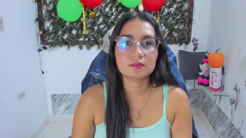 Luna  online show from 10.27.25