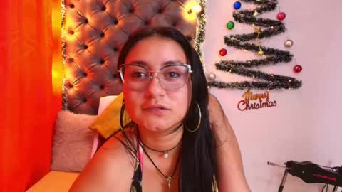 Luna  online show from 12.18.25