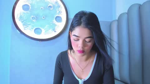 Snapshot of luna__02 chatting on 02.05.26 Luna online show from 02.05.26