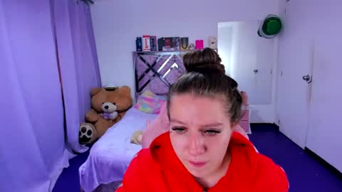 Snapshot of luna_analya chatting on 06.15.26 luna_analya online show from 06.15.26