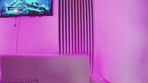 luna and banji online show from 12.03.25