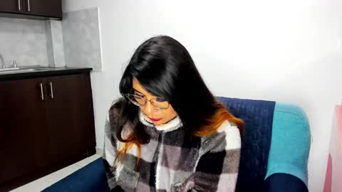 luna  online show from 02.18.25