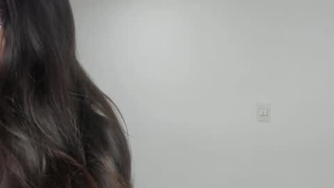 luna  online show from 04.15.26