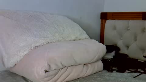 Snapshot of luna_empress chatting on 07.23.26 maskedmalkia online show from 07.23.26