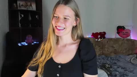 luna_evan online show from 12.17.24