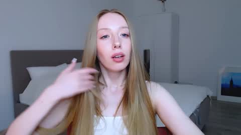 Luna online show from 01.16.25