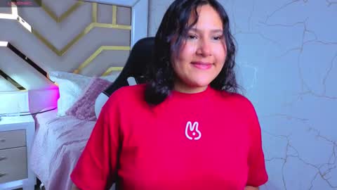 Snapshot of luna_jonez2 chatting on 11.13.25 Luna Jonez online show from 11.13.25