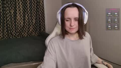 Snapshot of luna_loveeee chatting on 10.04.25 luna_loveeee online show from 10.04.25