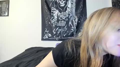 Luna online show from 11.19.25