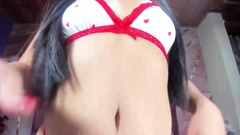 LUNA online show from 12.21.25