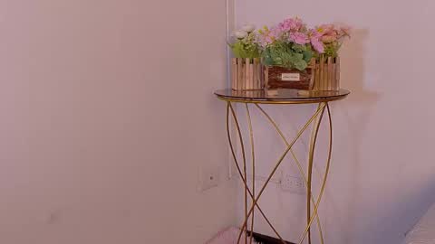   online show from 09.18.25