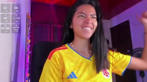 Luna Roja26 online show from 06.17.26