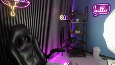 Luna Rosse  online show from 04.09.26