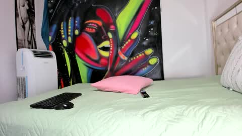 luna_sexxy89099 online show from 04.29.26