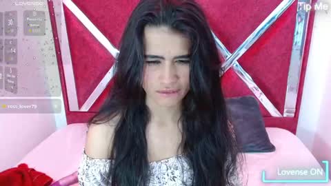 luna_starr69 online show from 09.11.25