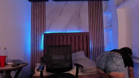 Luna  online show from 09.24.25