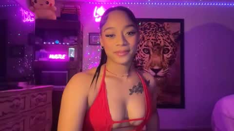 lunaa_11 online show from 05.20.26