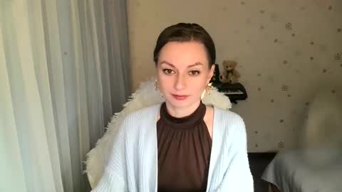 lunaa_bluee online show from 11.28.25