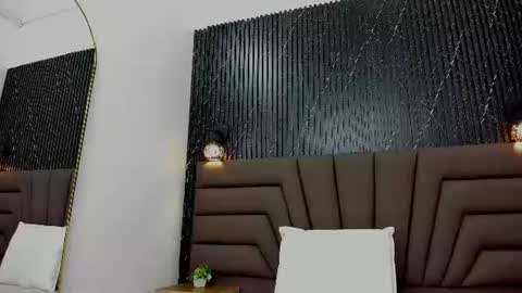 lunaasmithh online show from 08.07.26