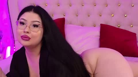 lunababe_ online show from 05.09.26