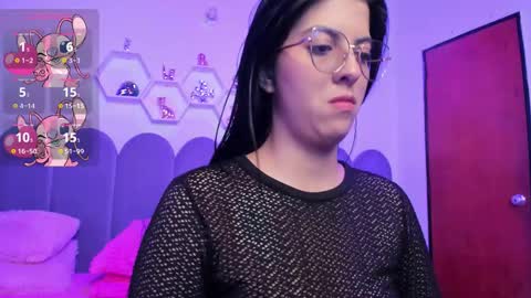 Luna Gomez online show from 12.14.25