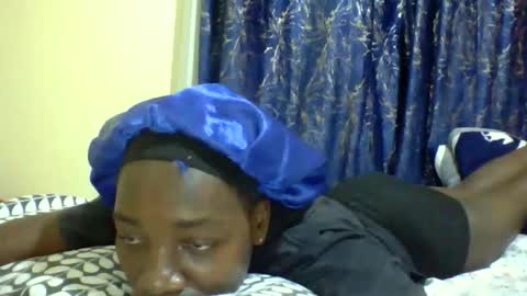 lunah_kitty online show from 05.22.26