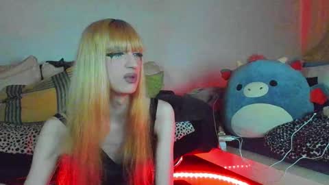 You can call me Luna 3 online show from 01.09.26