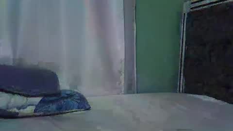 lunalove22_ online show from 10.09.25