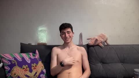 Snapshot of lunamalpica chatting on 01.28.25 LunaPica online show from 01.28.25