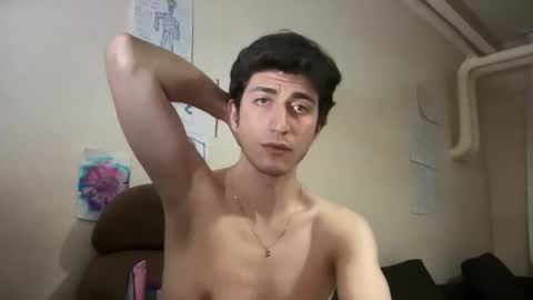 Snapshot of lunamalpica chatting on 11.24.25 LunaPica online show from 11.24.25