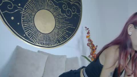 Snapshot of lunamistyc chatting on 09.16.25 Luna online show from 09.16.25