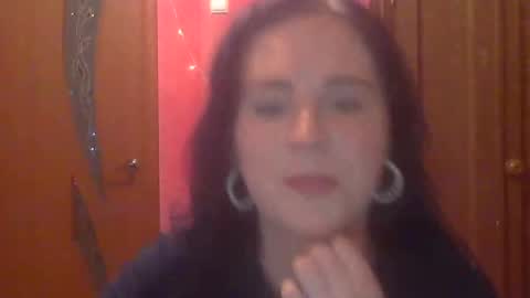 lunamystique_ online show from 01.21.25