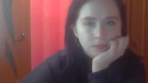 lunamystique_ online show from 01.23.25