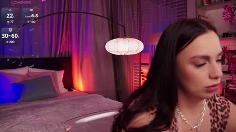 Luna  next streams Mon Fri Sat Sun 8pm-5am gmt0 online show from 12.17.24