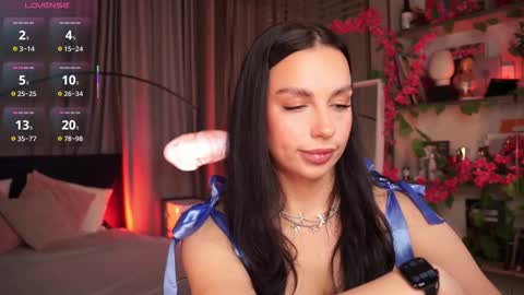 Luna  next streams Mon Fri Sat Sun 8pm-5am gmt0 online show from 09.20.25