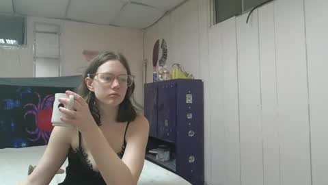 lunaquinn45 online show from 02.12.25