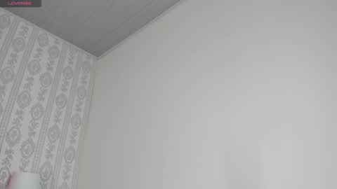 Luna  online show from 11.02.25