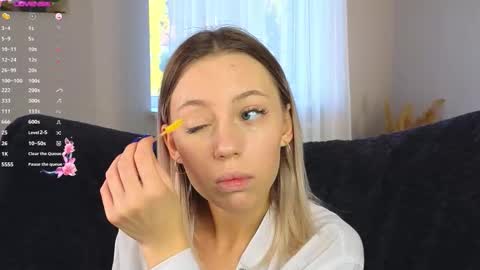 Kelly online show from 09.26.25