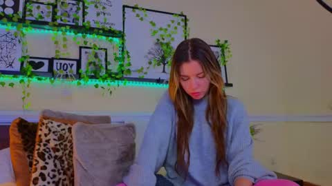 Luna Rishi online show from 03.05.25