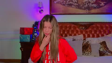 Luna Rishi online show from 12.23.25